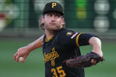 Ashcraft delivers yet again in Pirates win